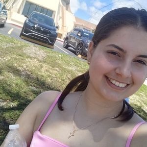 Meet your Posher, Leidany